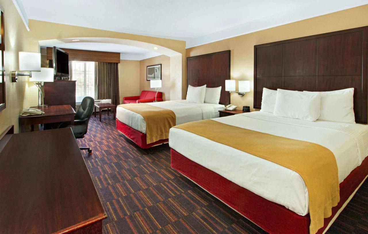 La Quinta Inn & Suites By Wyndham Albuquerque Midtown Экстерьер фото