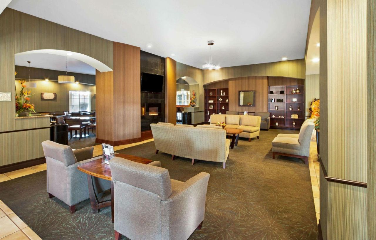La Quinta Inn & Suites By Wyndham Albuquerque Midtown Экстерьер фото
