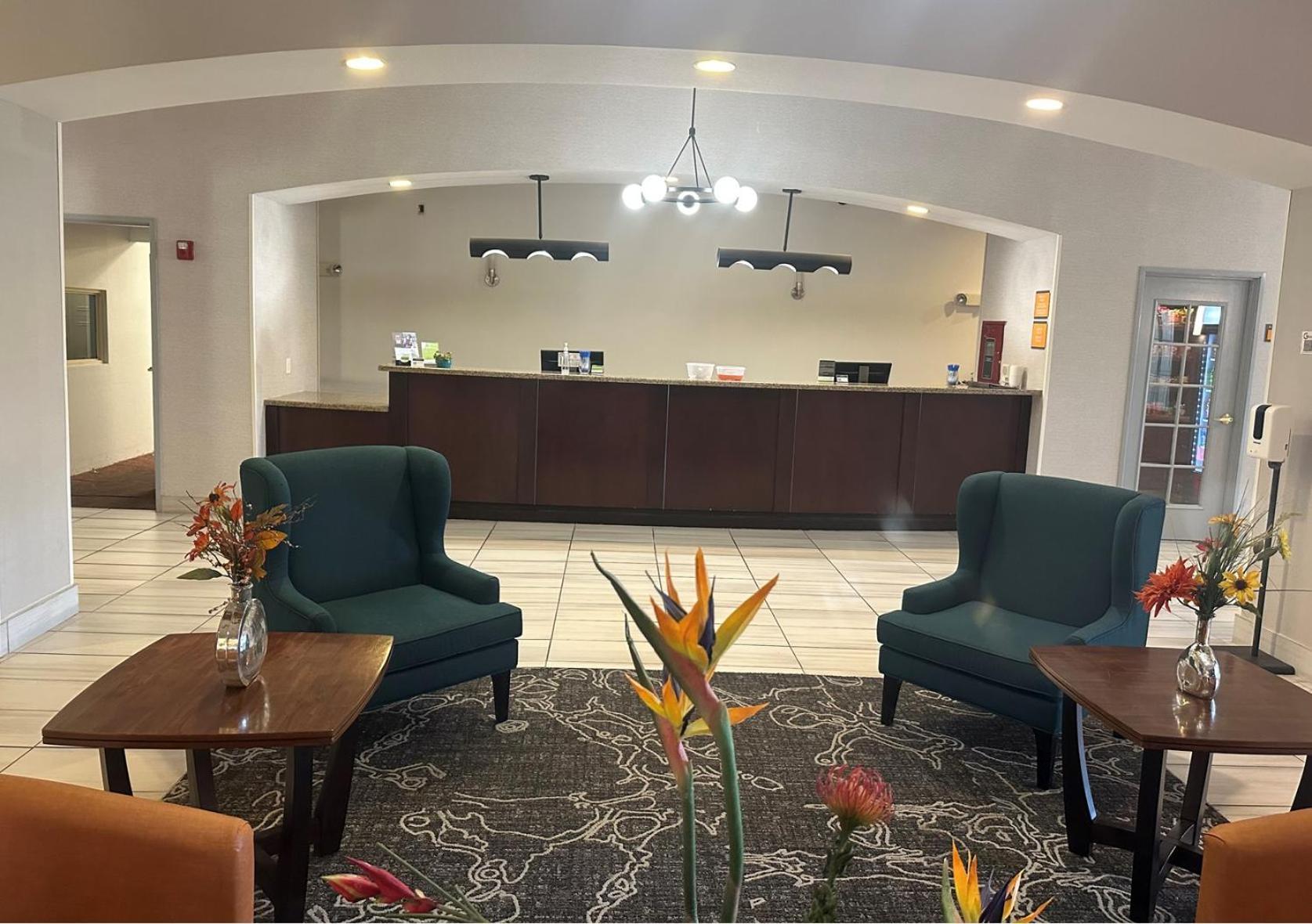 La Quinta Inn & Suites By Wyndham Albuquerque Midtown Экстерьер фото
