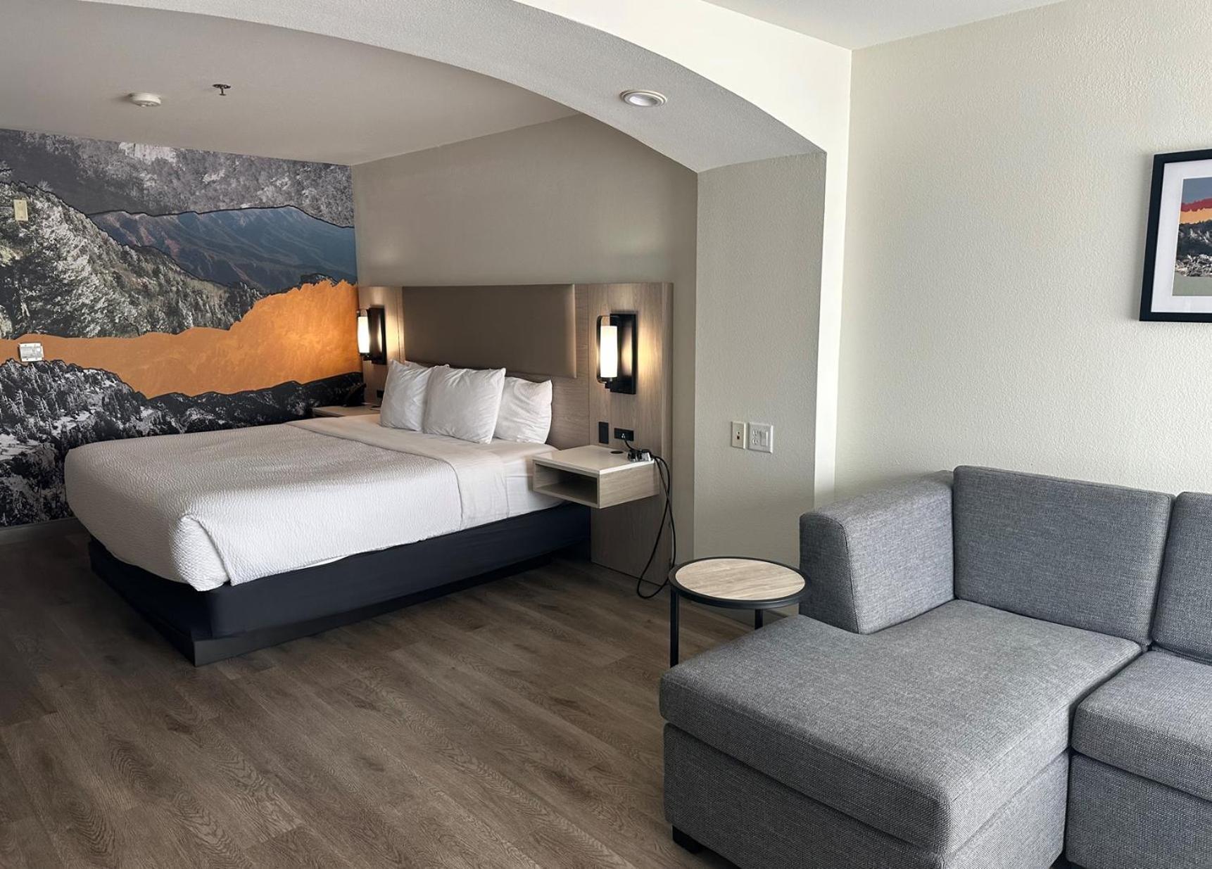La Quinta Inn & Suites By Wyndham Albuquerque Midtown Экстерьер фото