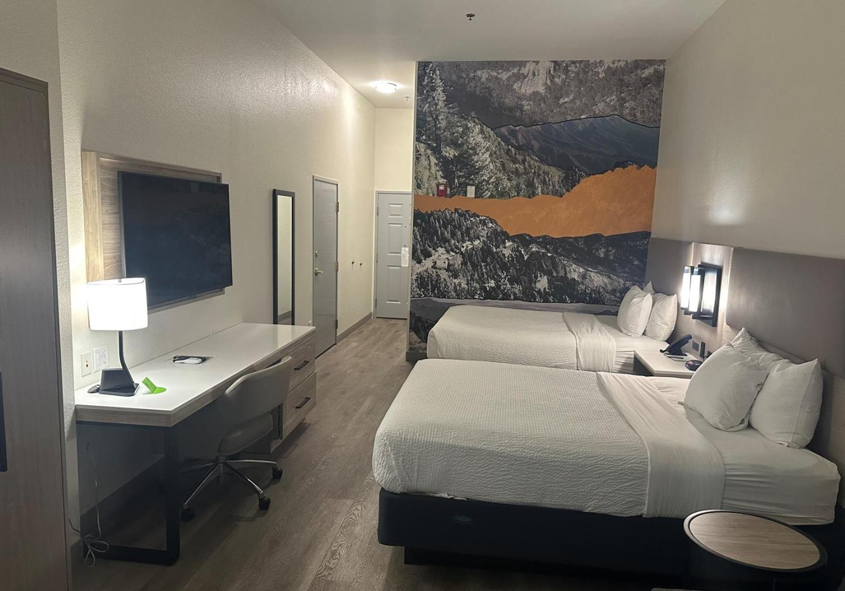 La Quinta Inn & Suites By Wyndham Albuquerque Midtown Экстерьер фото